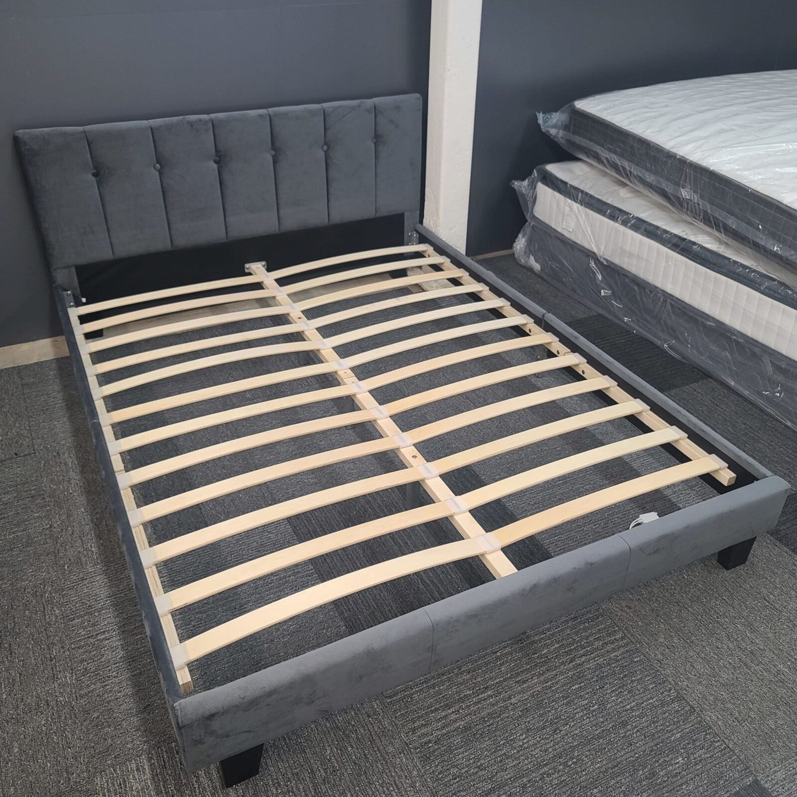 Caseros Bed frame - Grey velvet- Charcoal grey - Double & single size - Single / Twin image